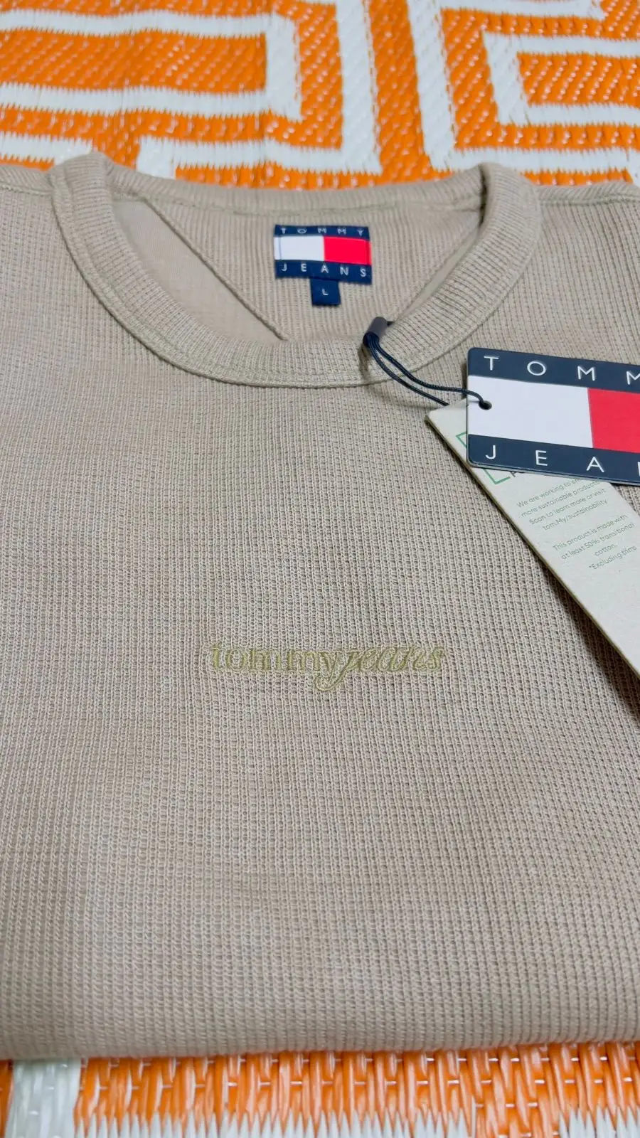 Tommy Jeans Beige T-Shirt