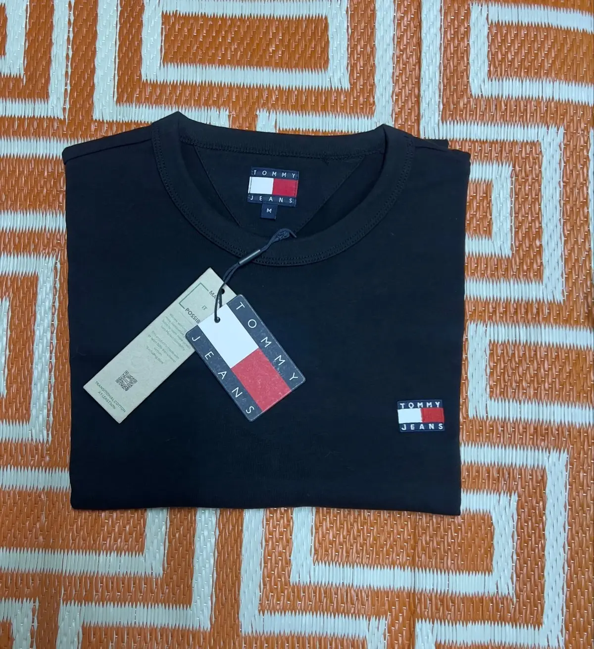 Tommy Hilfiger Black T-Shirt with Tag