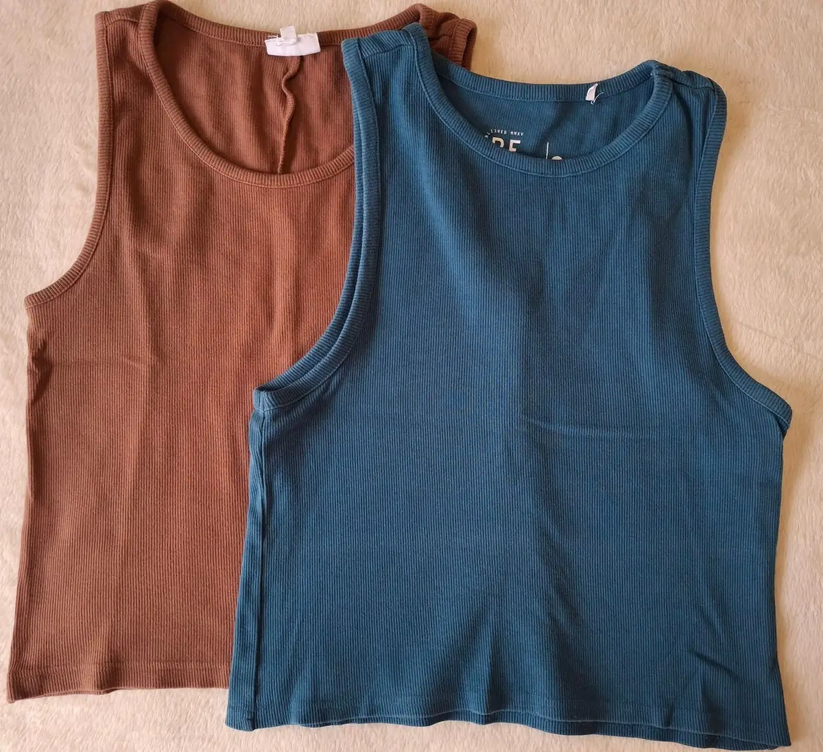 Refinery Bundle (2x) Refinery Ribbed Racerback Tank Tops – Size Large