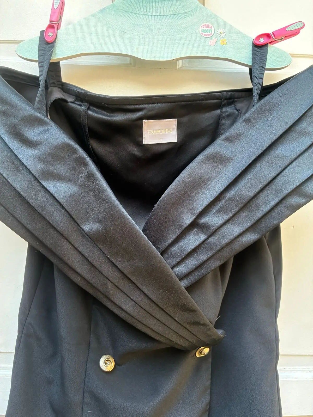 Truworths Vintage Off-The-Shoulder Satin Top Size 36