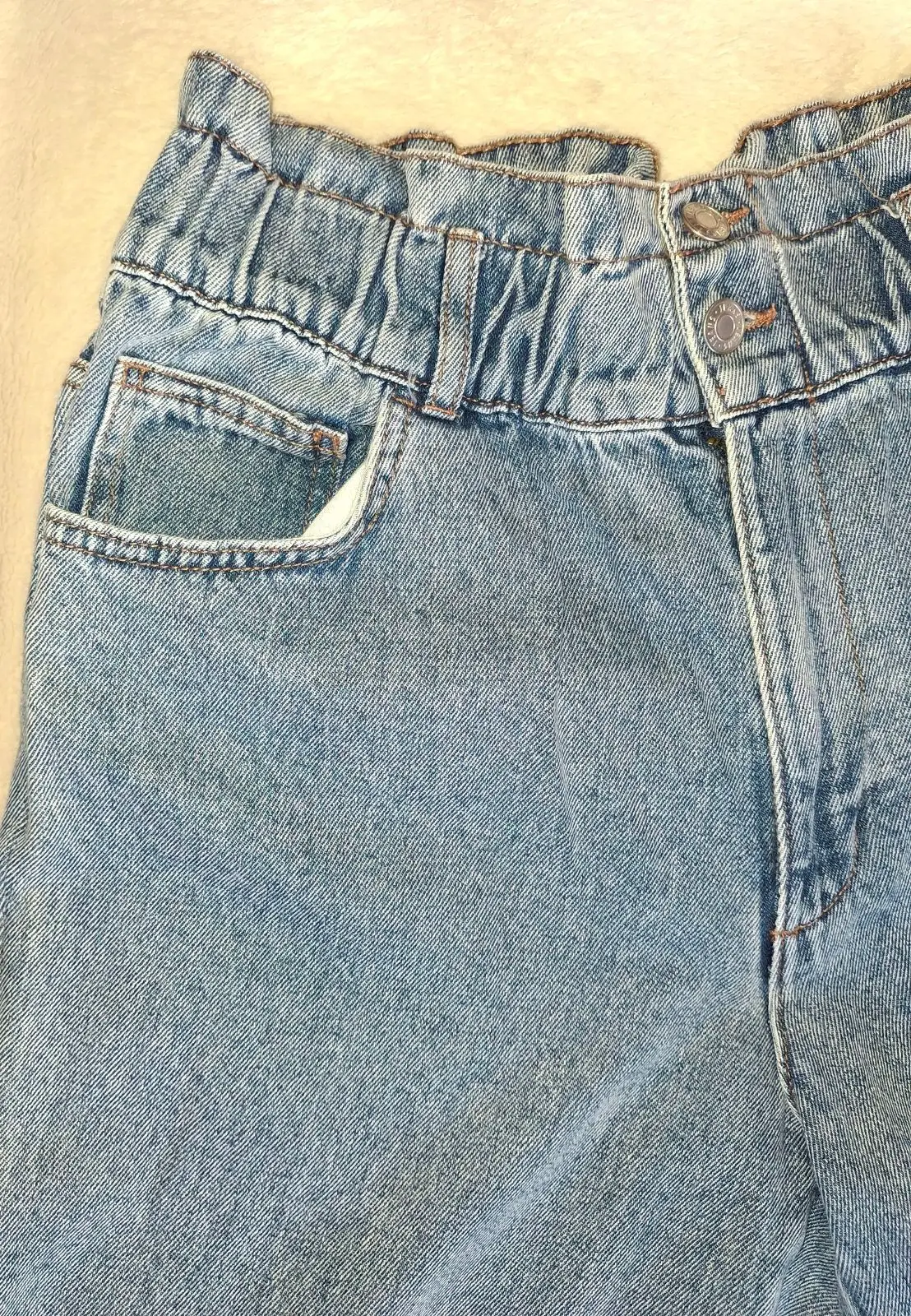 High-Waisted Elastic Paperbag Mom Jeans Size 32