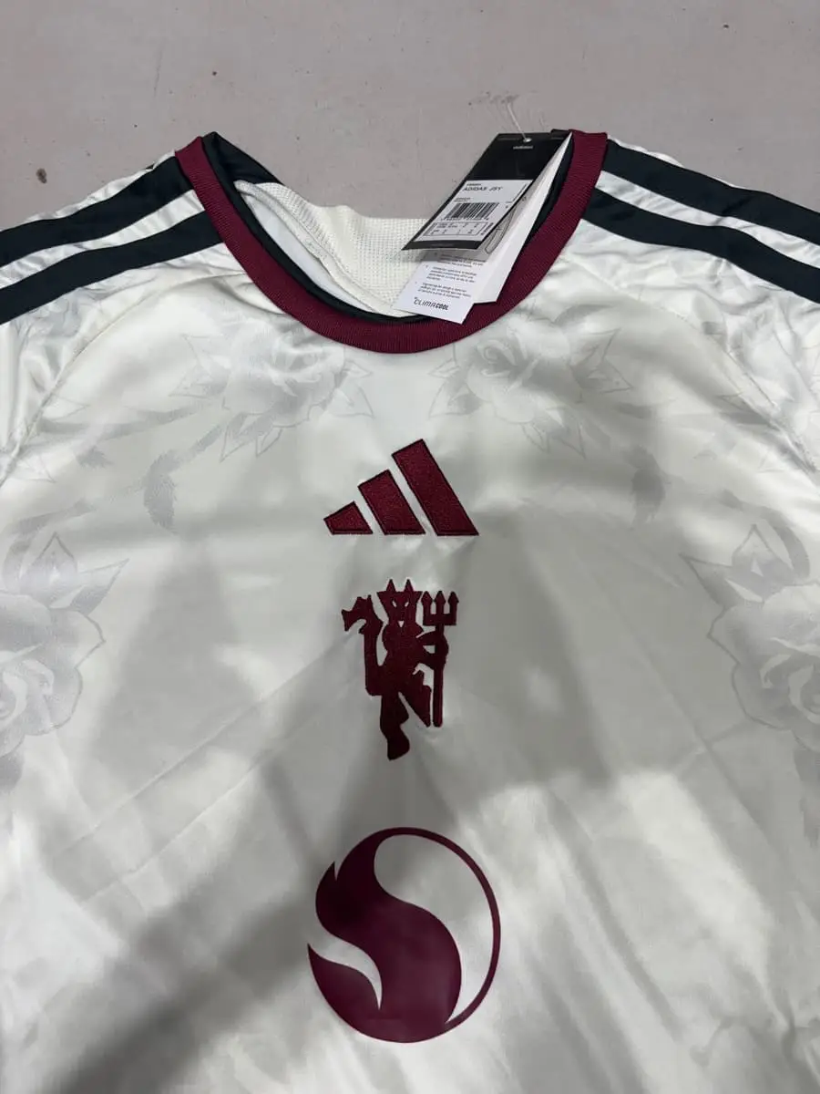 Man united jersey Man united Away