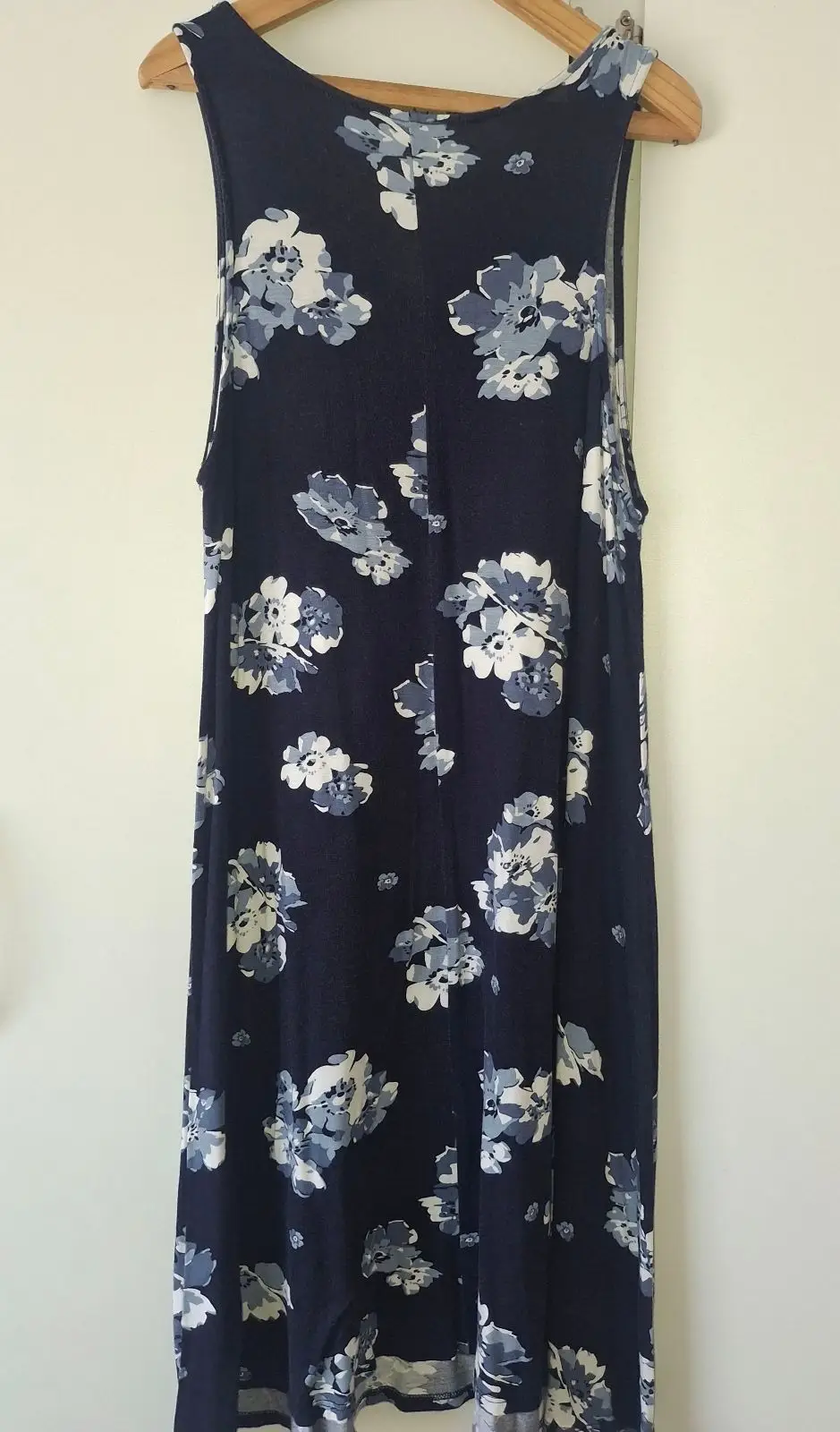 Pick n Pay Clothing Navy Floral Swing Dress Small