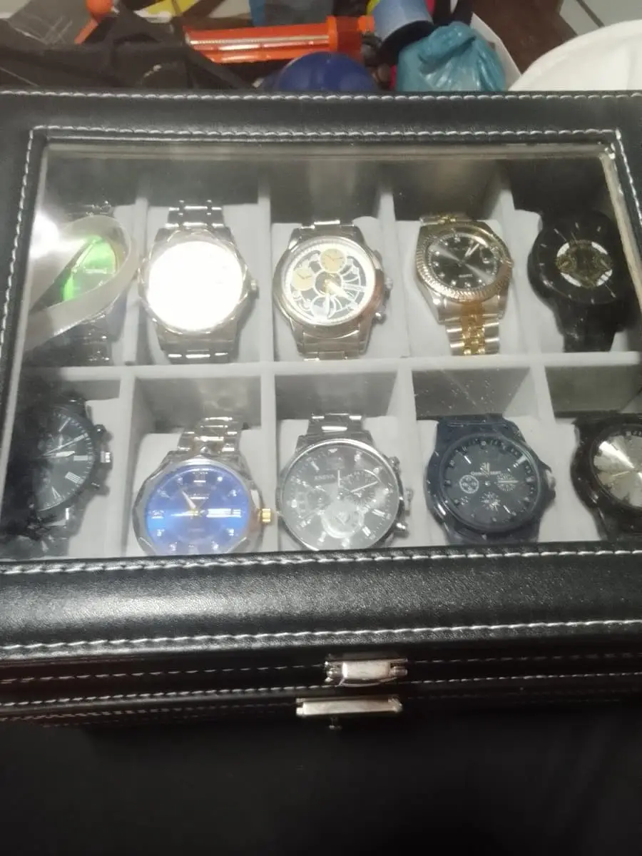 30 pc Watch collection including 2 x display box