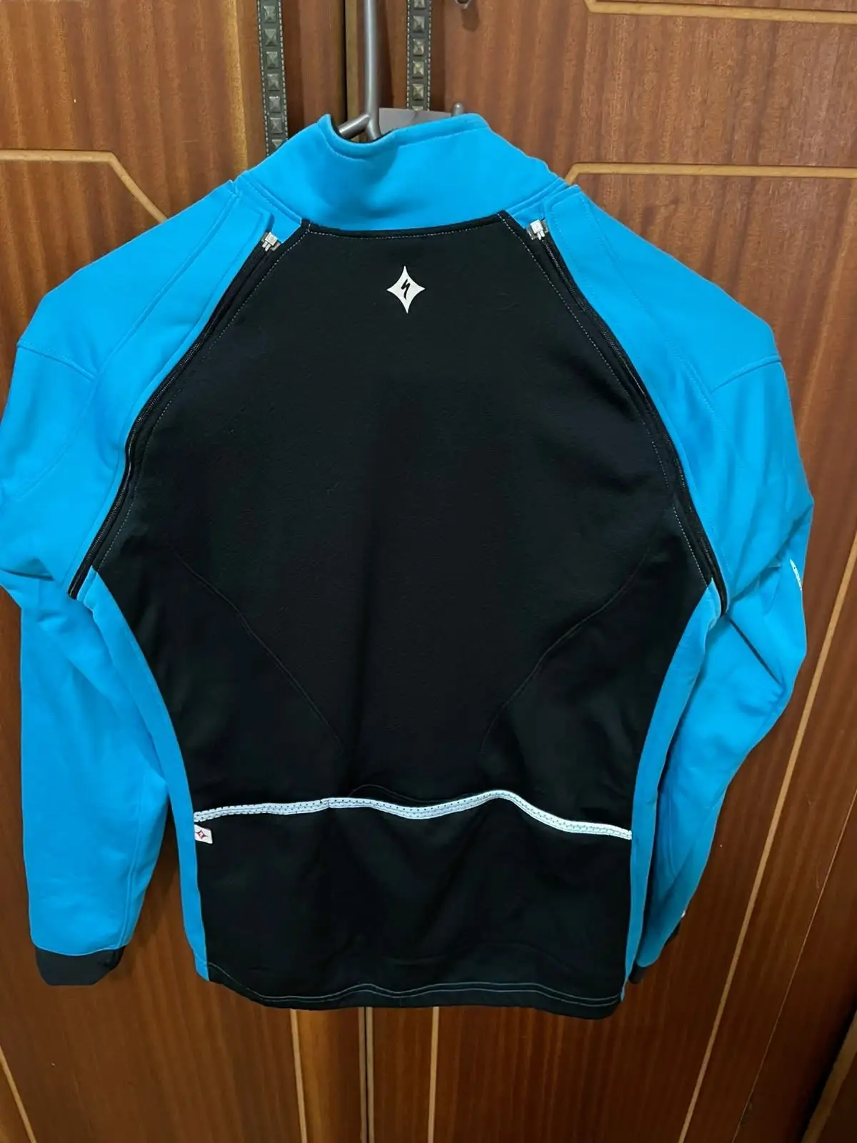 Specialized Blue Cycling Jacket with Pink Zip