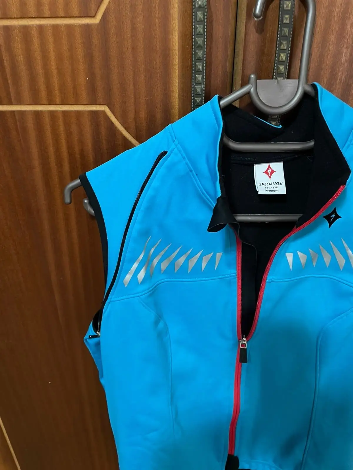 Specialized Blue Cycling Jacket with Pink Zip