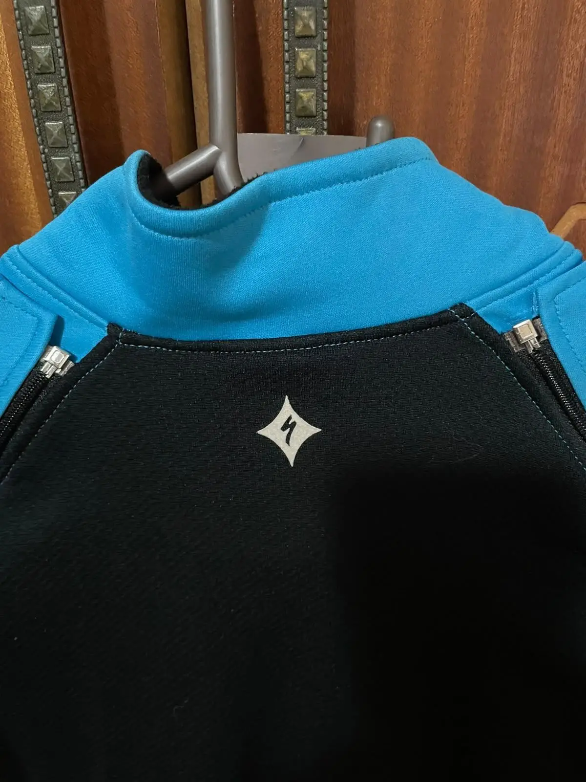 Specialized Blue Cycling Jacket with Pink Zip