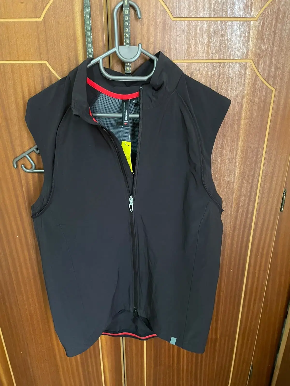 Specialized Black Cycling Jacket with Full Zip