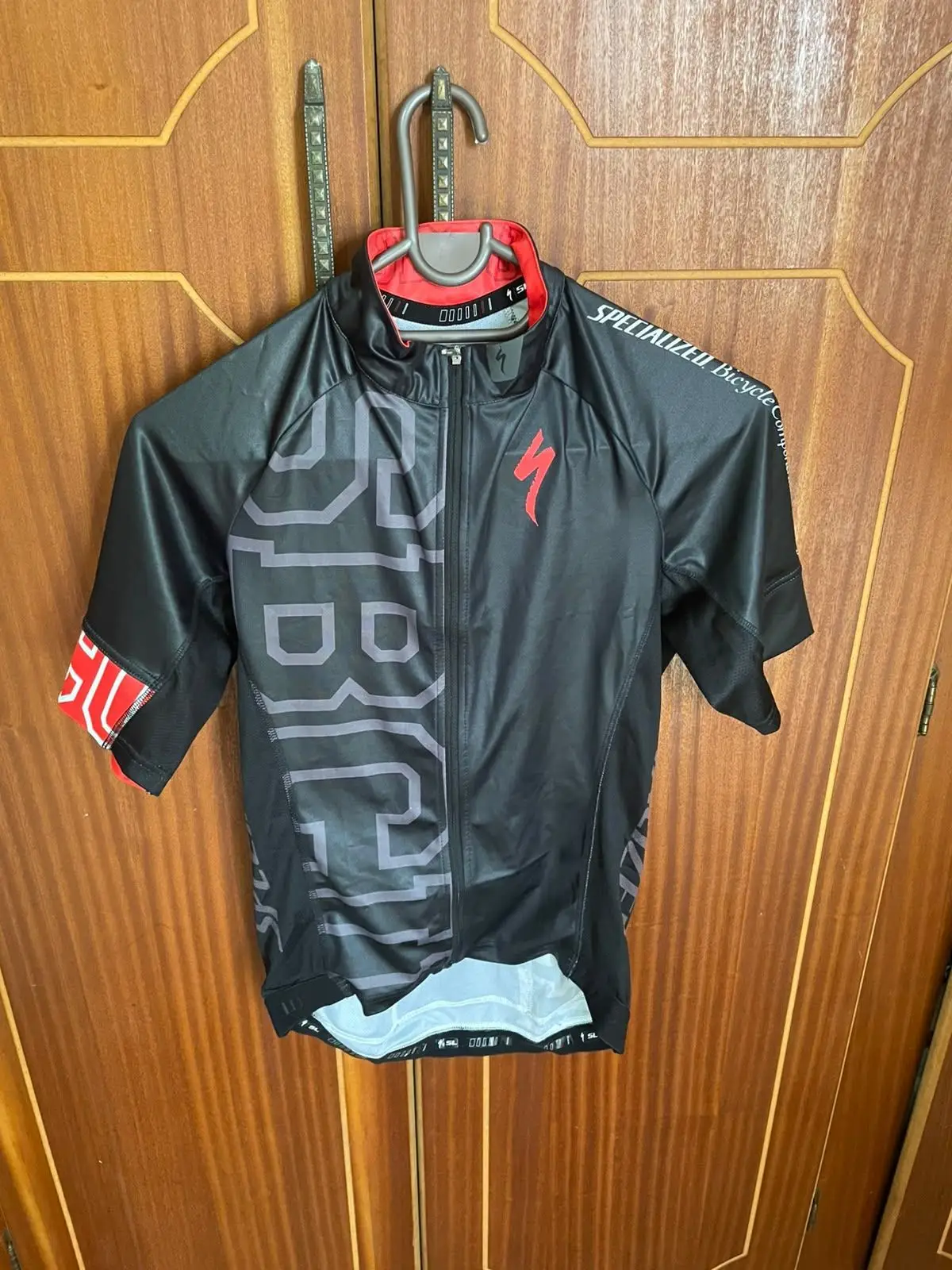 Specialized Cycling Jersey Black Red