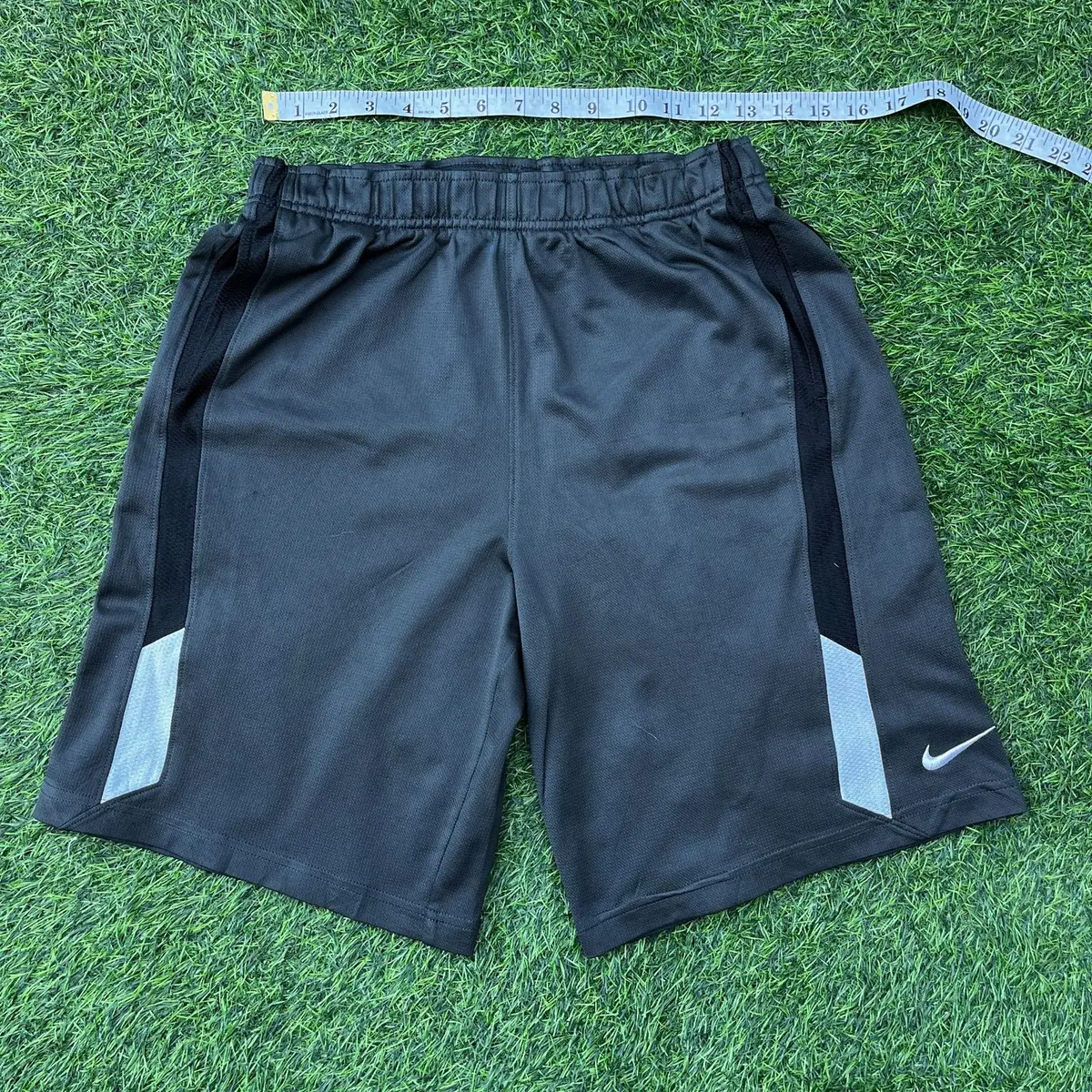 Nike Dri-FIT Athletic Shorts Grey Black Size M