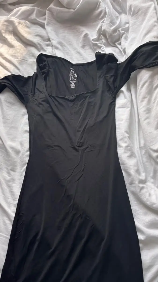 Black long dress
