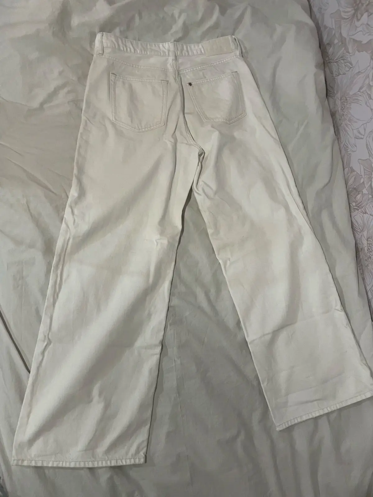 H&M & Denim White Wide Leg Jeans Size 38