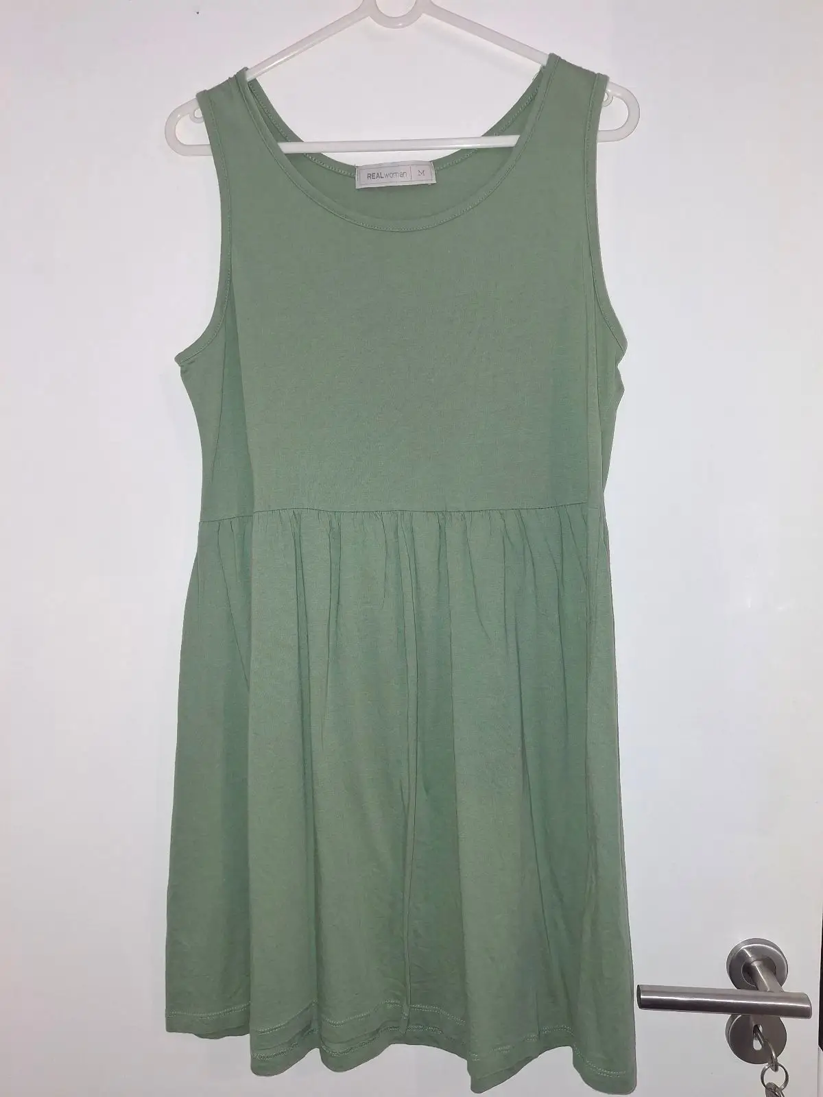 Pick n Pay Clothing Sage Green Sleeveless Smock Dress Size M