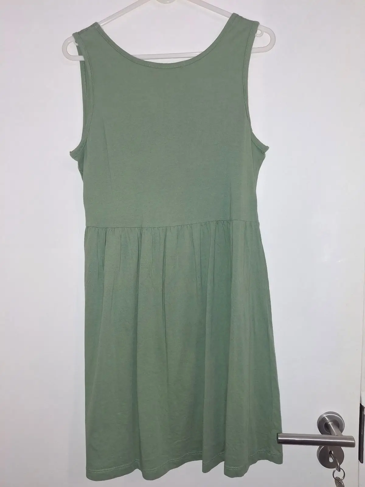 Pick n Pay Clothing Sage Green Sleeveless Smock Dress Size M