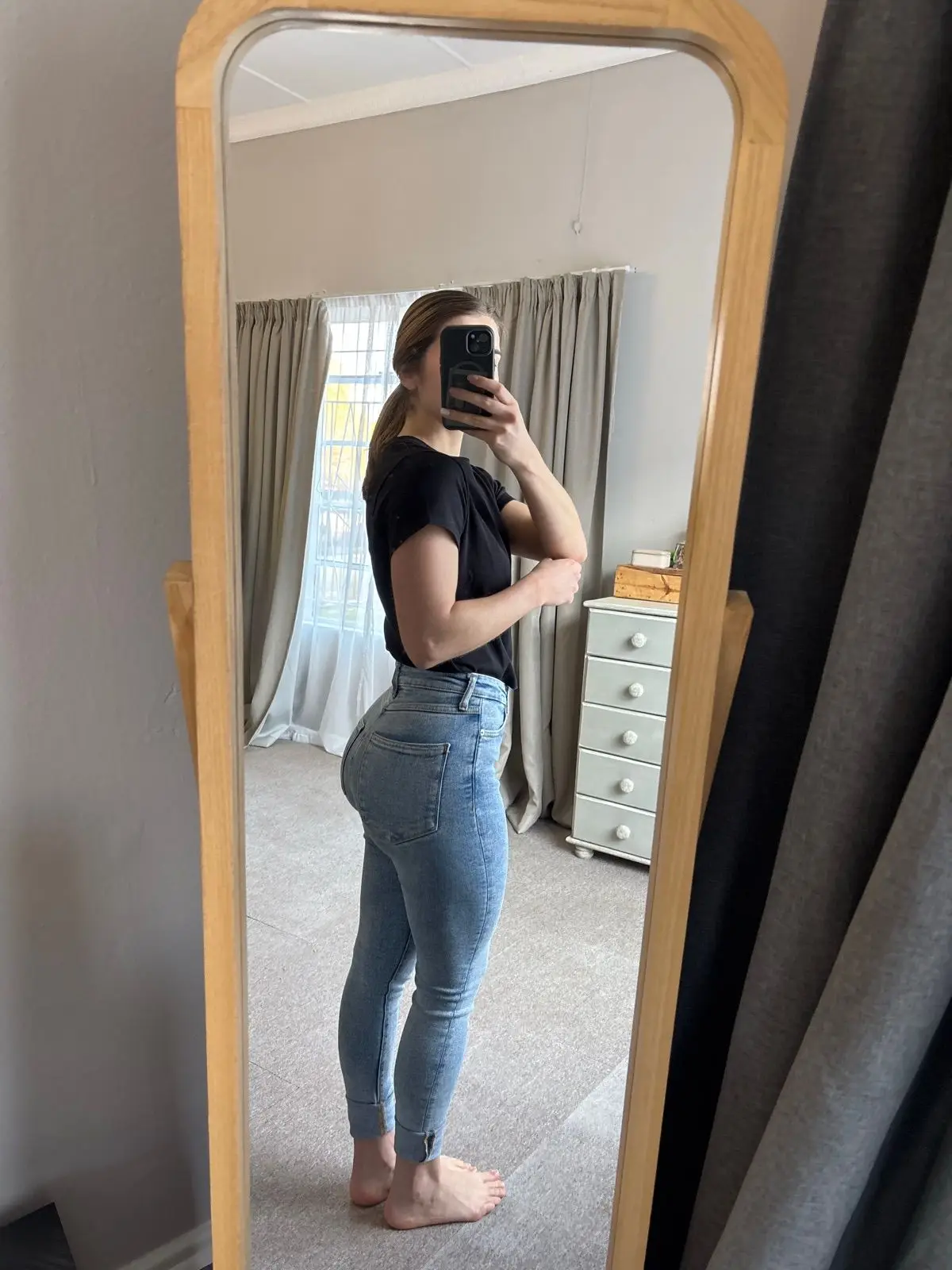 Zara Light Wash Skinny Jeans Size 34