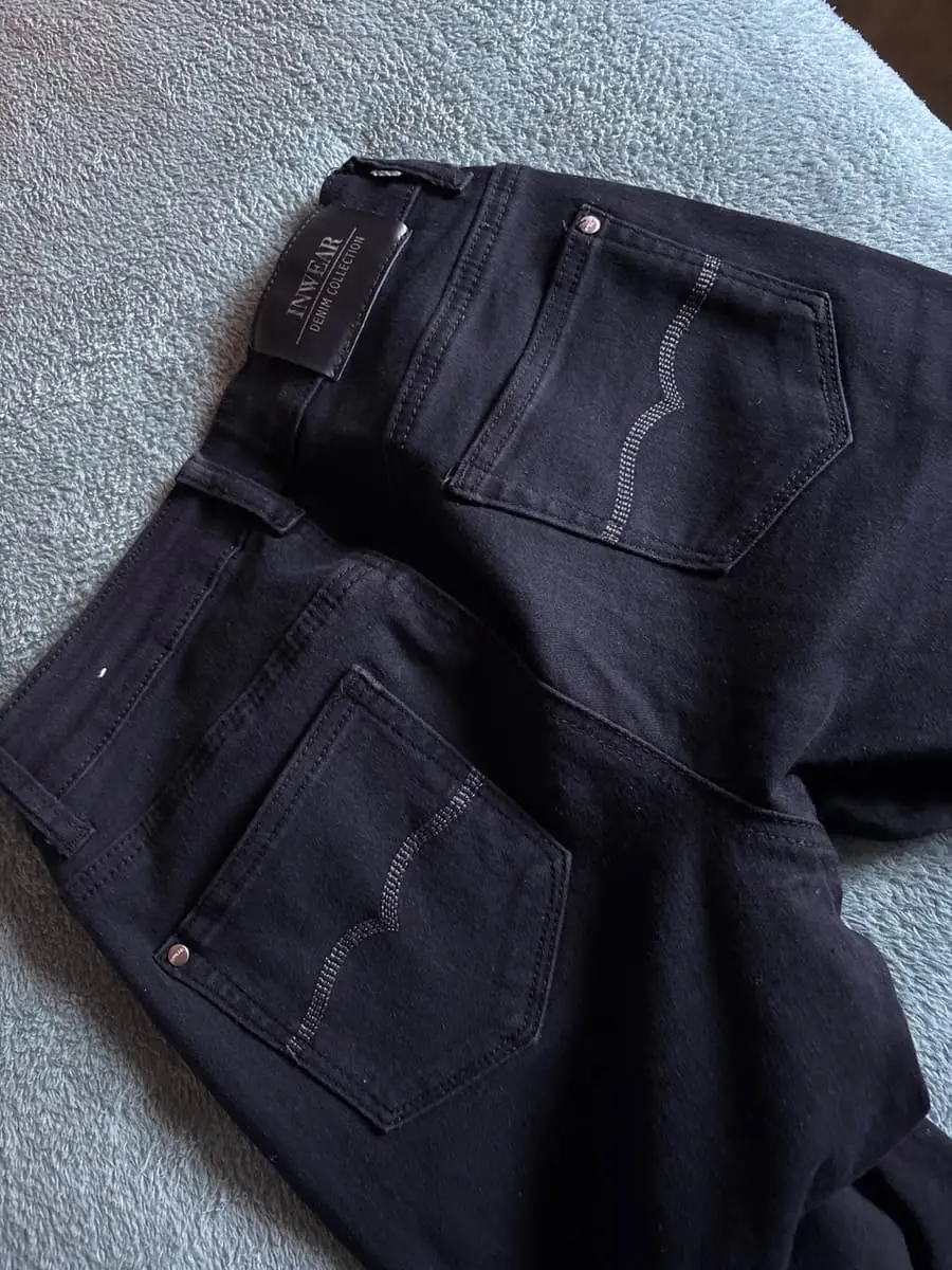 Skinny jeans