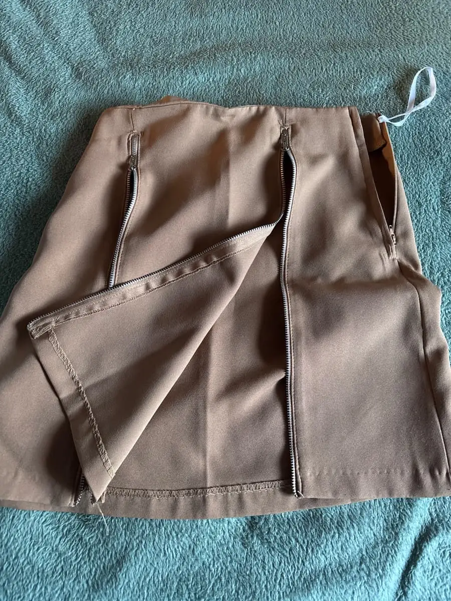 Women’s skirt