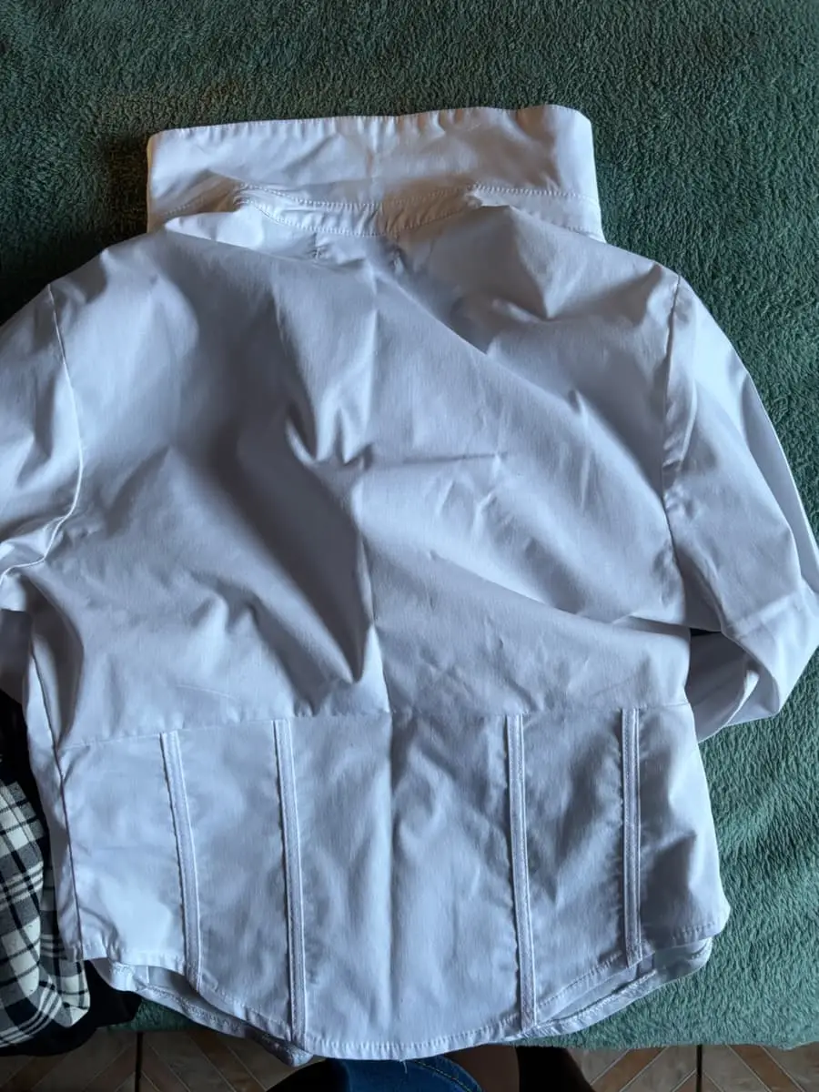 Cropped shirt