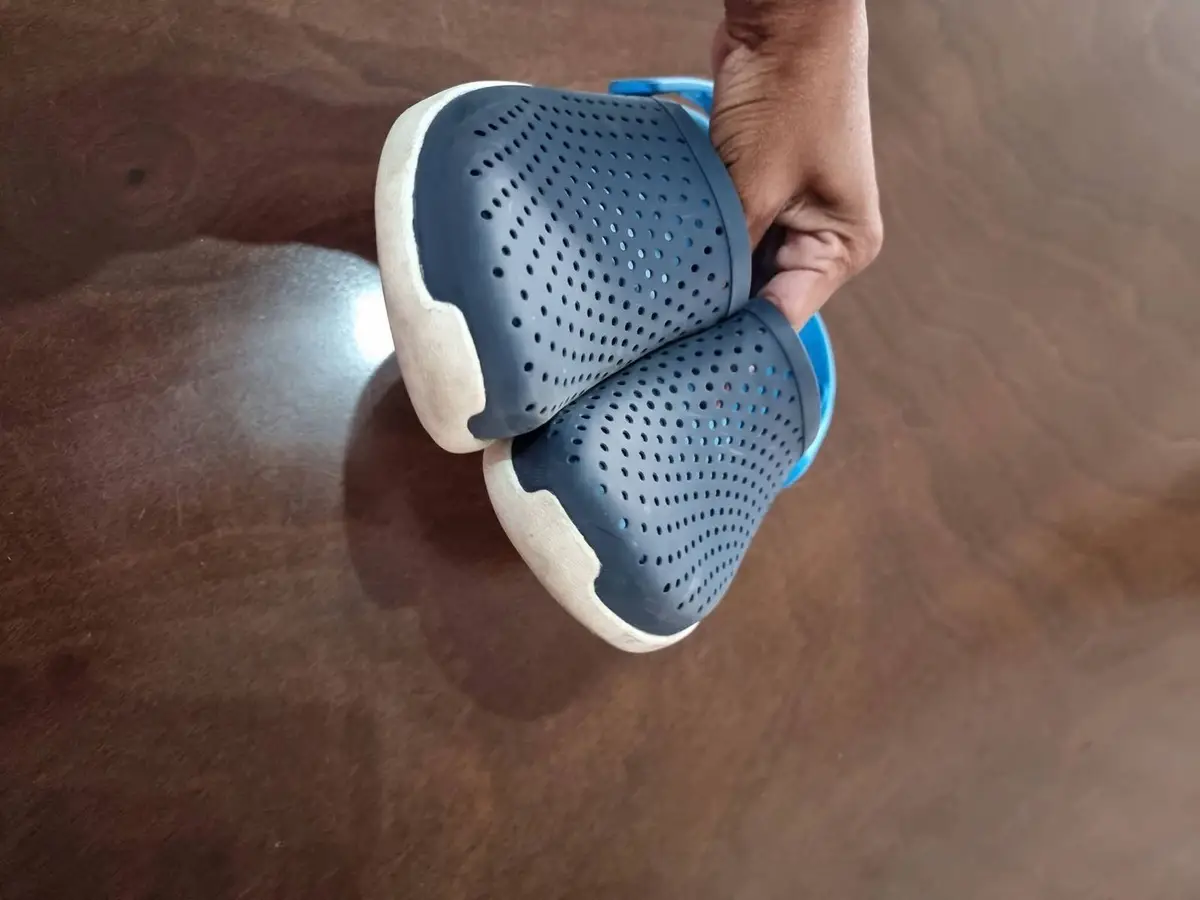 Crocs LiteRide Clogs Blue Size 5