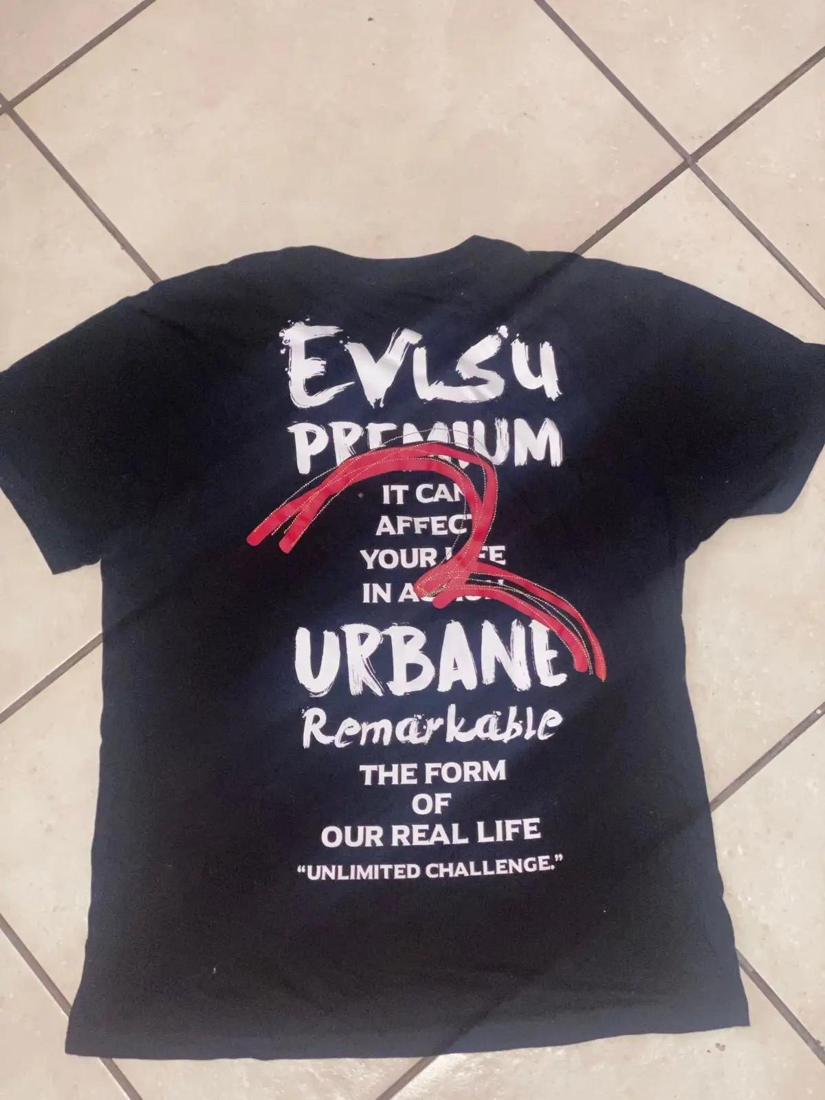 Evisu Premium Black T-Shirt with Graphic Print Size M