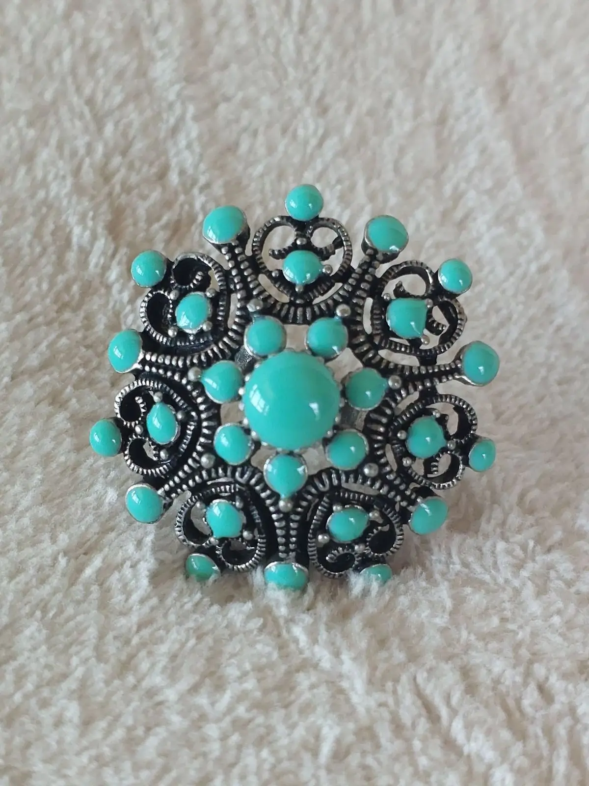 Ornate Silver-Tone Turquiose-Look Ring
