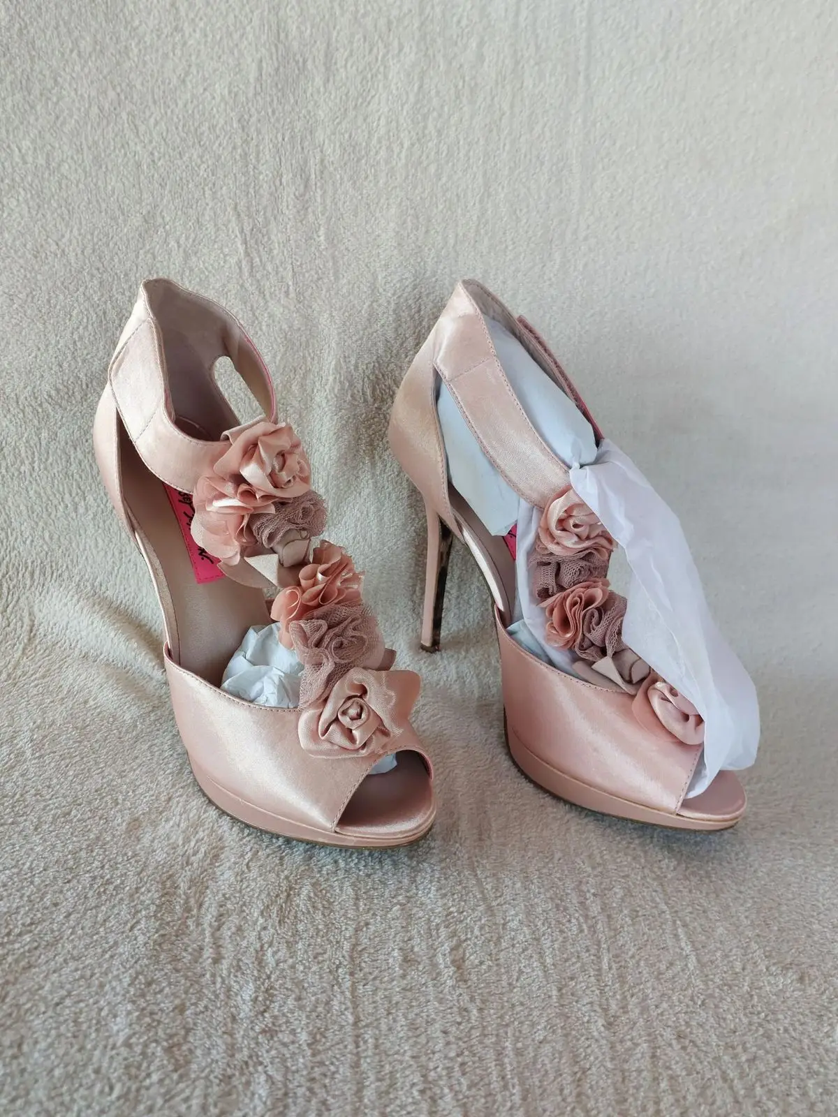 Betsey Johnson Pink Peep Toe Heeled Sandals with Floral Detail Size 7