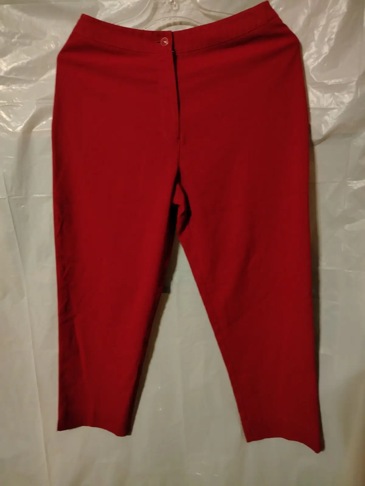 Woolworths Red Cropped Pants Size 16