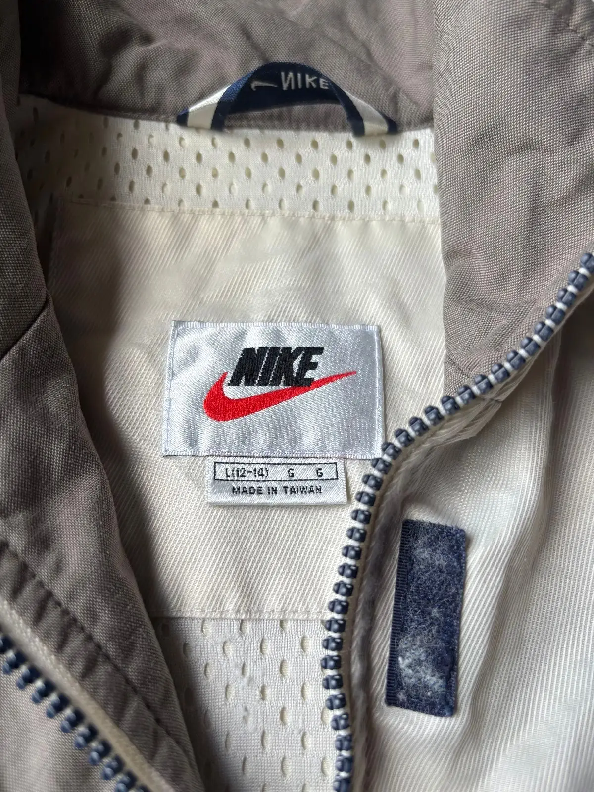 Nike Vintage Full-Zip Nylon Windbreaker