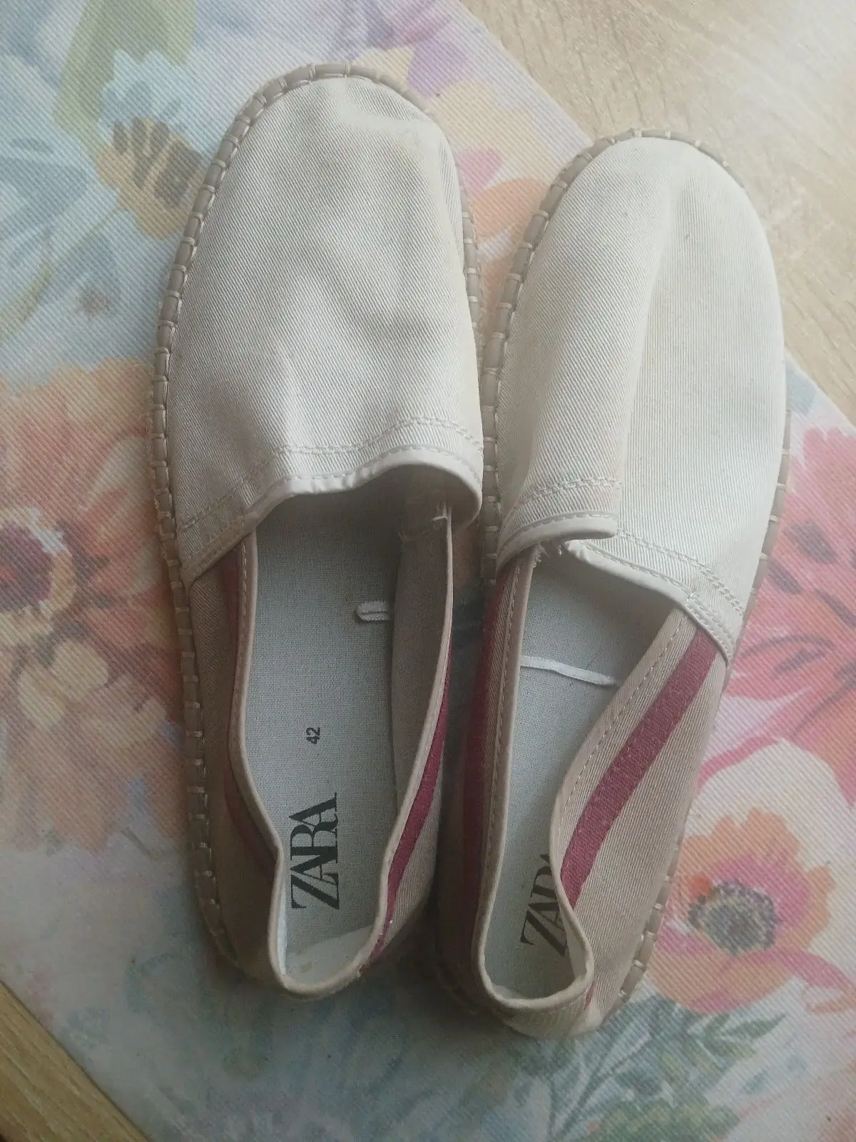 Zara Slip-On Casual Shoes