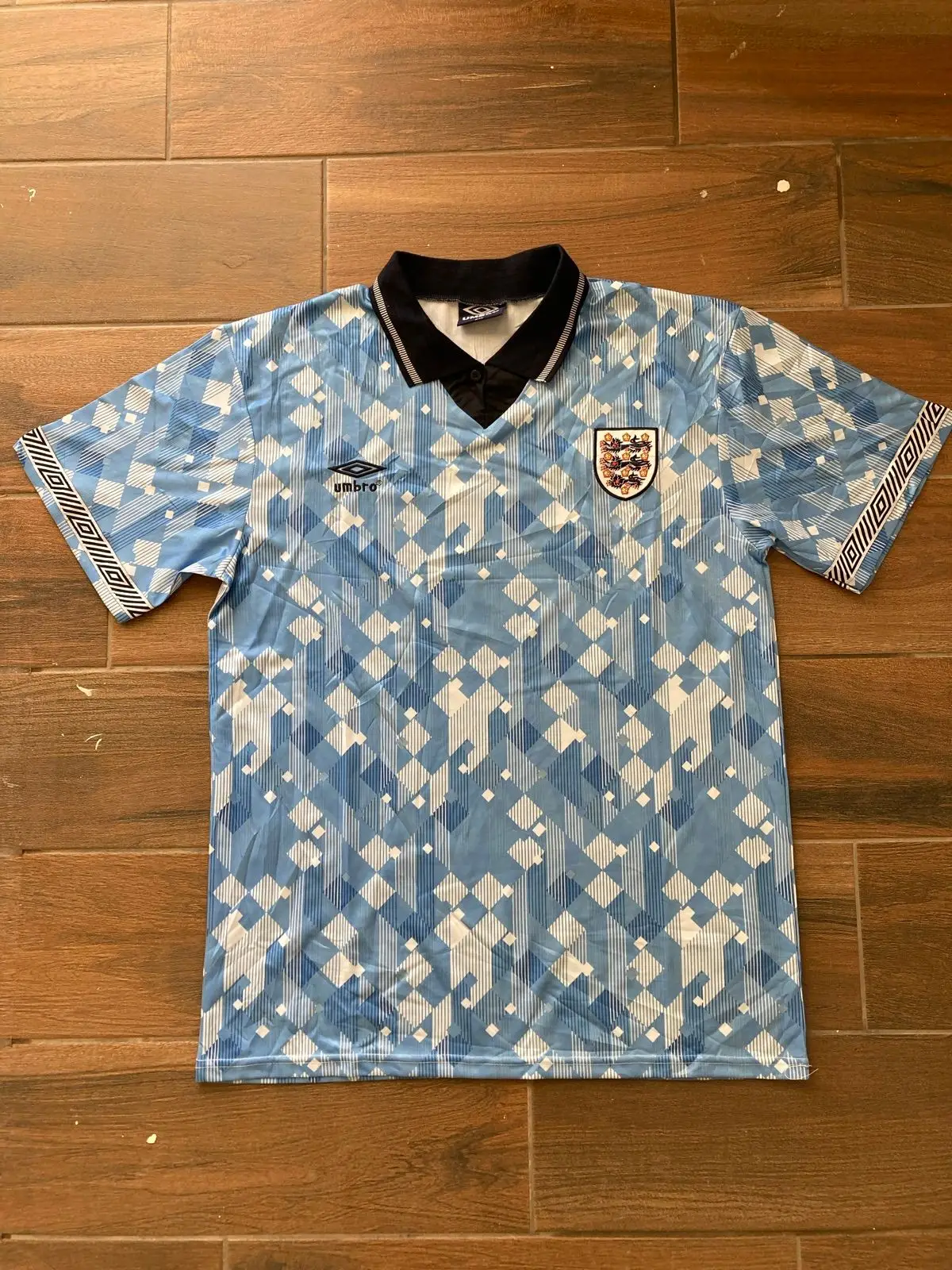 Umbro England 1990-92 Third Shirt Blue XL