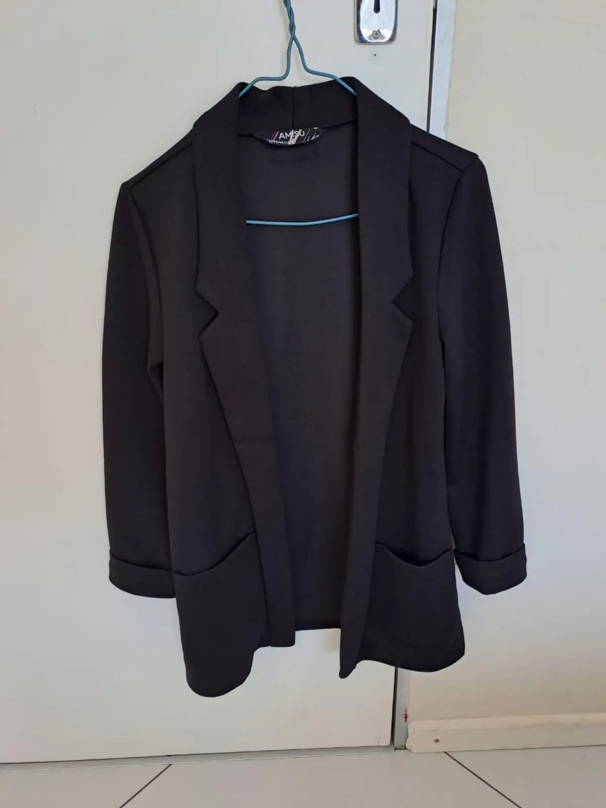 Adidas AMISU Black Blazer Size 34