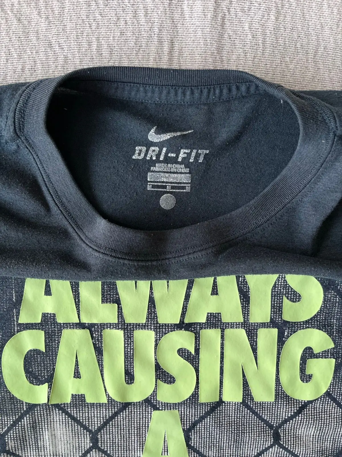 Nike Dri-Fit Graphic T-Shirt