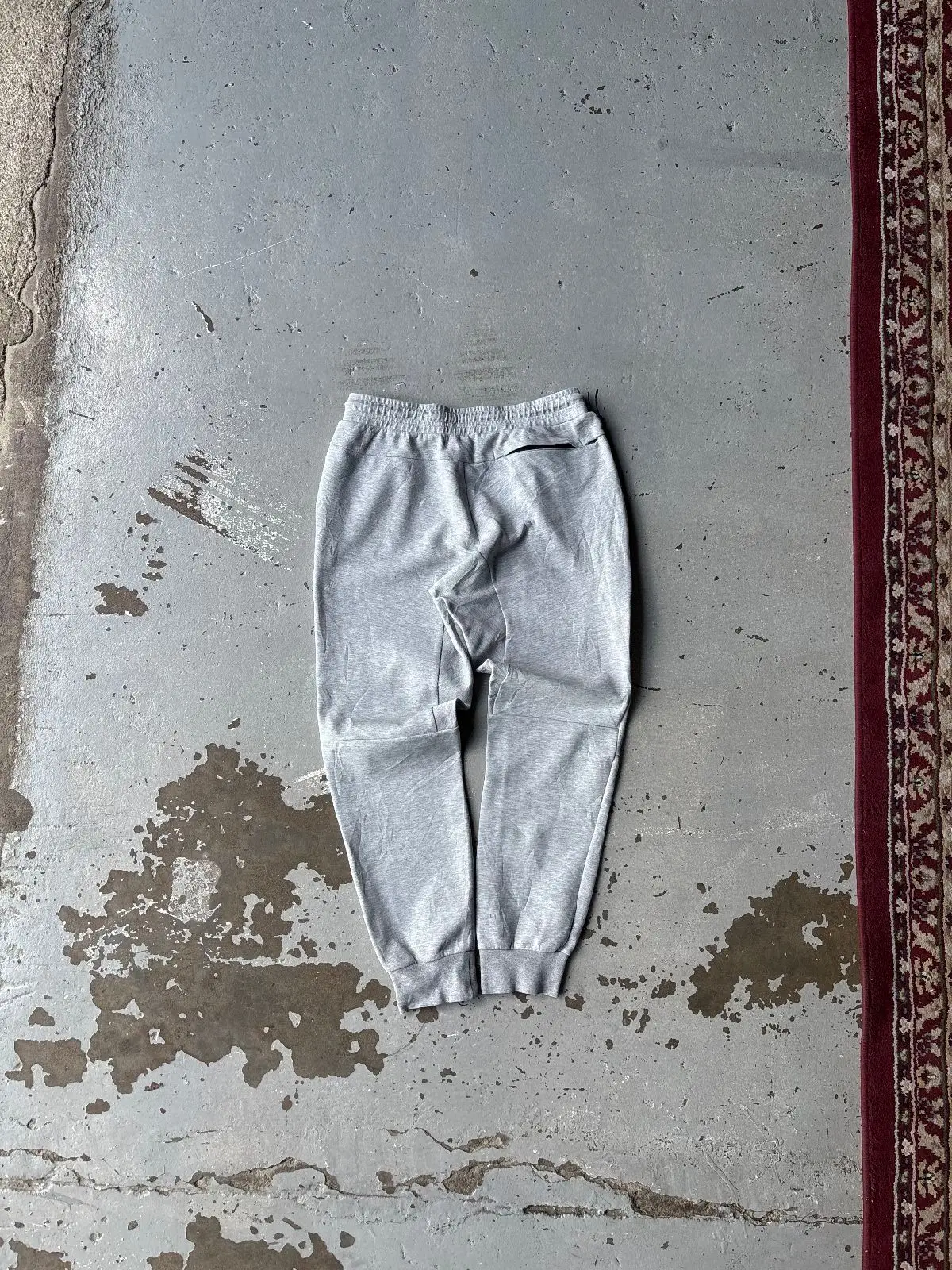 Light Grey Nike Tech Fleece Joggers M