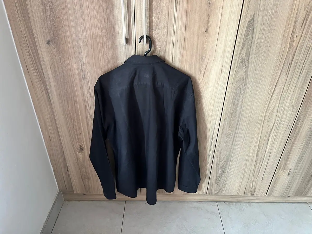 H&M Black Long Sleeve Button Up Shirt