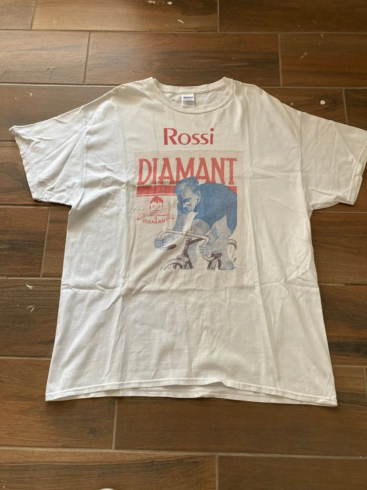 Gildan White Rossi Diamant Graphic Print T-Shirt XL
