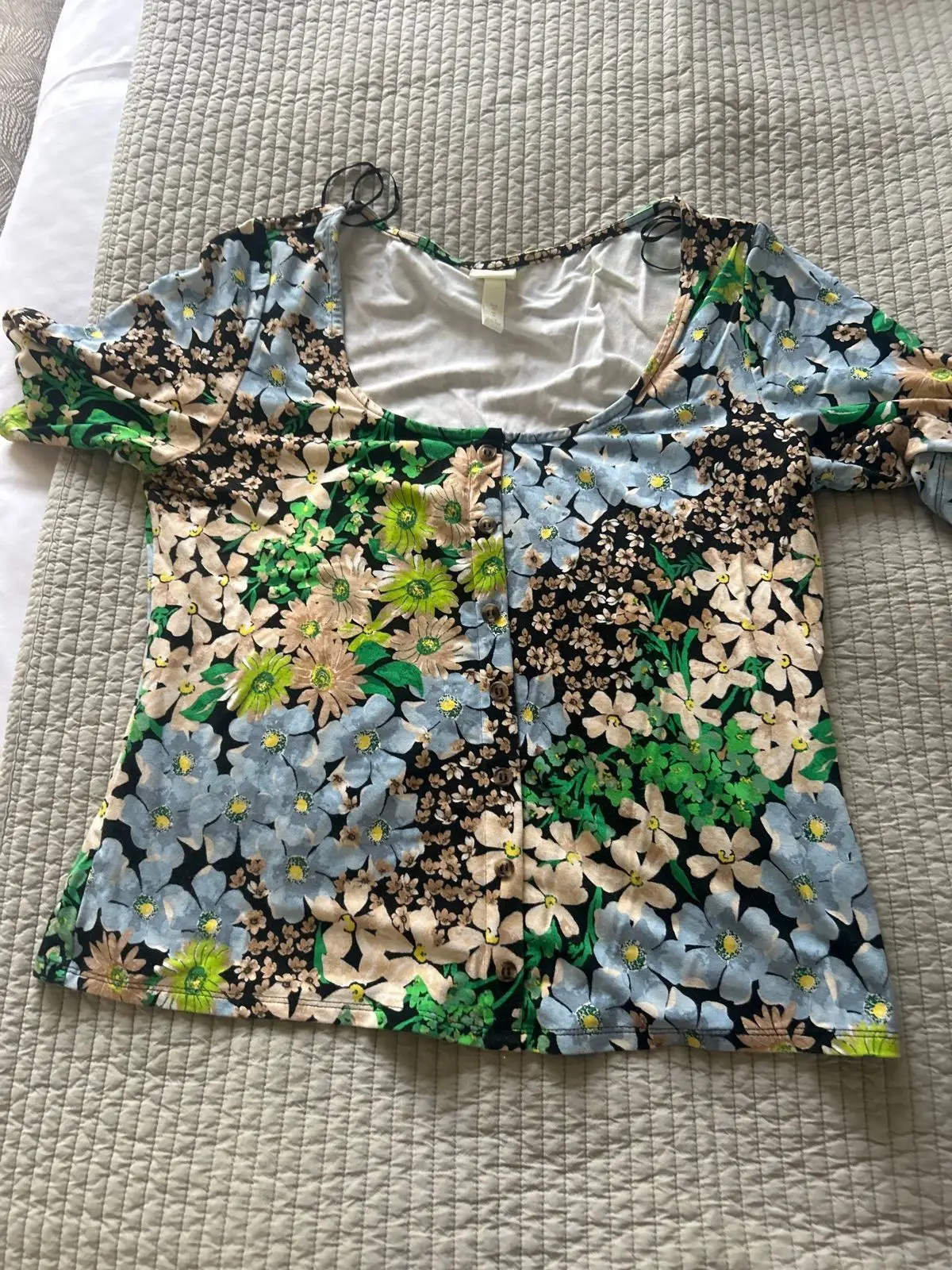 H&M Floral Print Button-Front Top