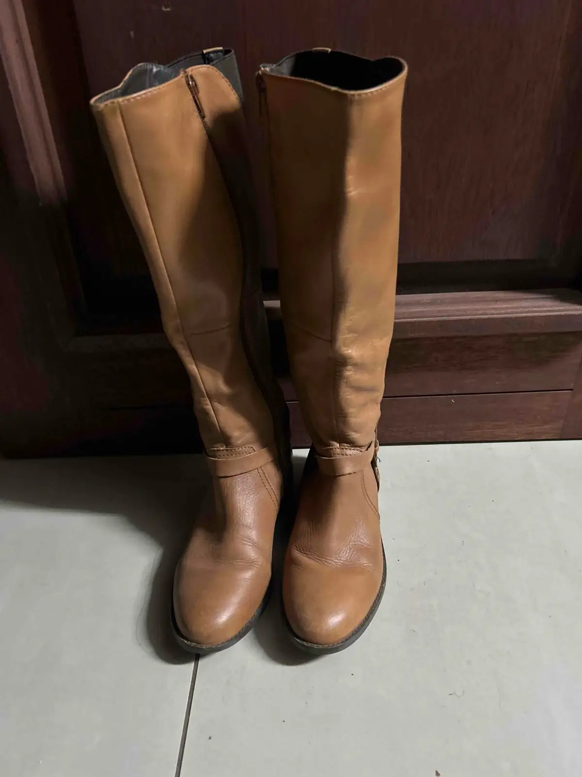 Tan Knee-High Boots Size 4