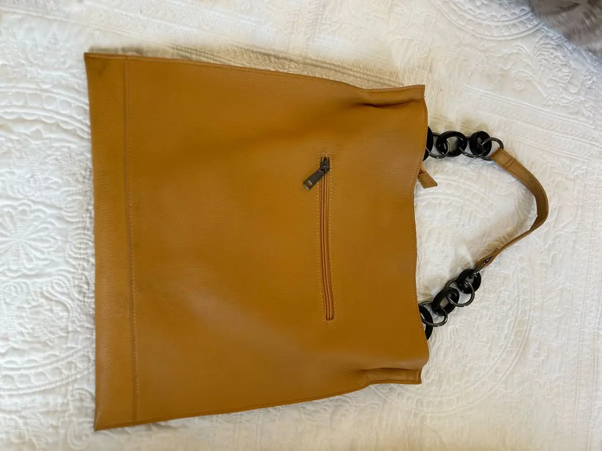 Mustard Yellow Handbag with Chain Detail