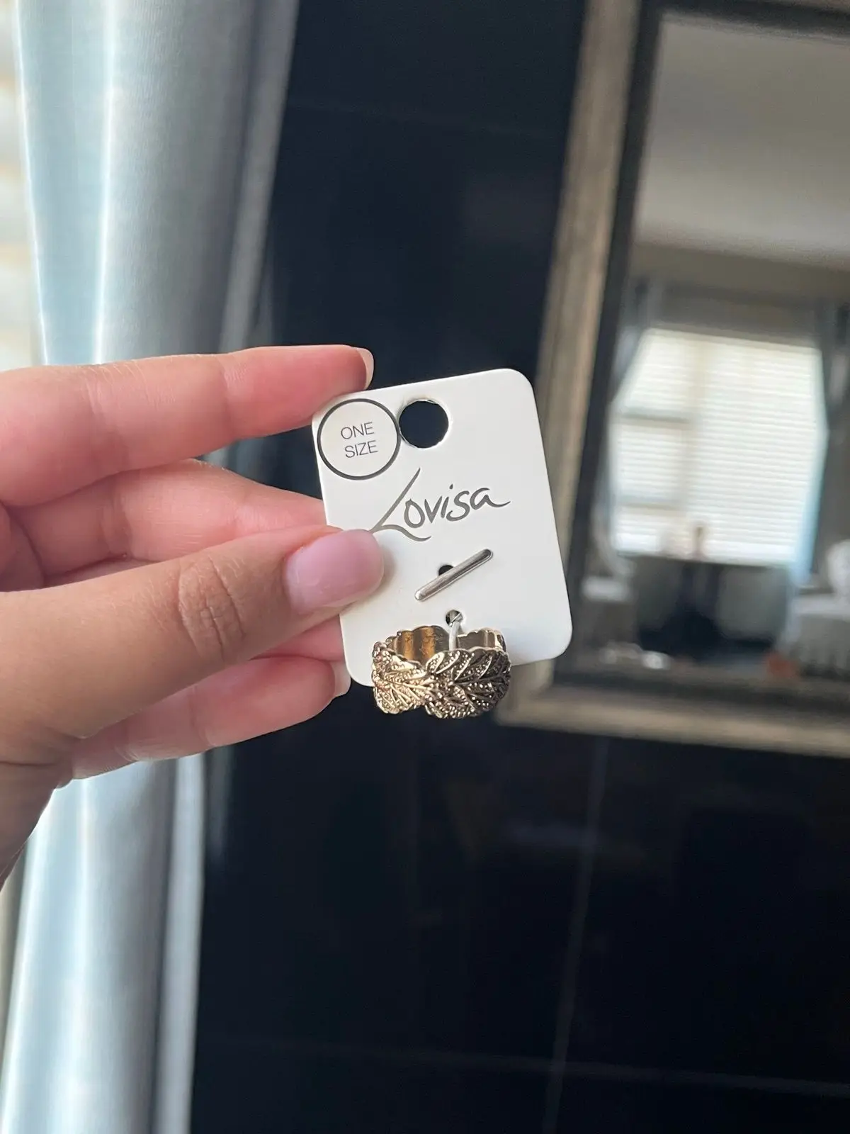 Lovisa Gold Leaf Ring