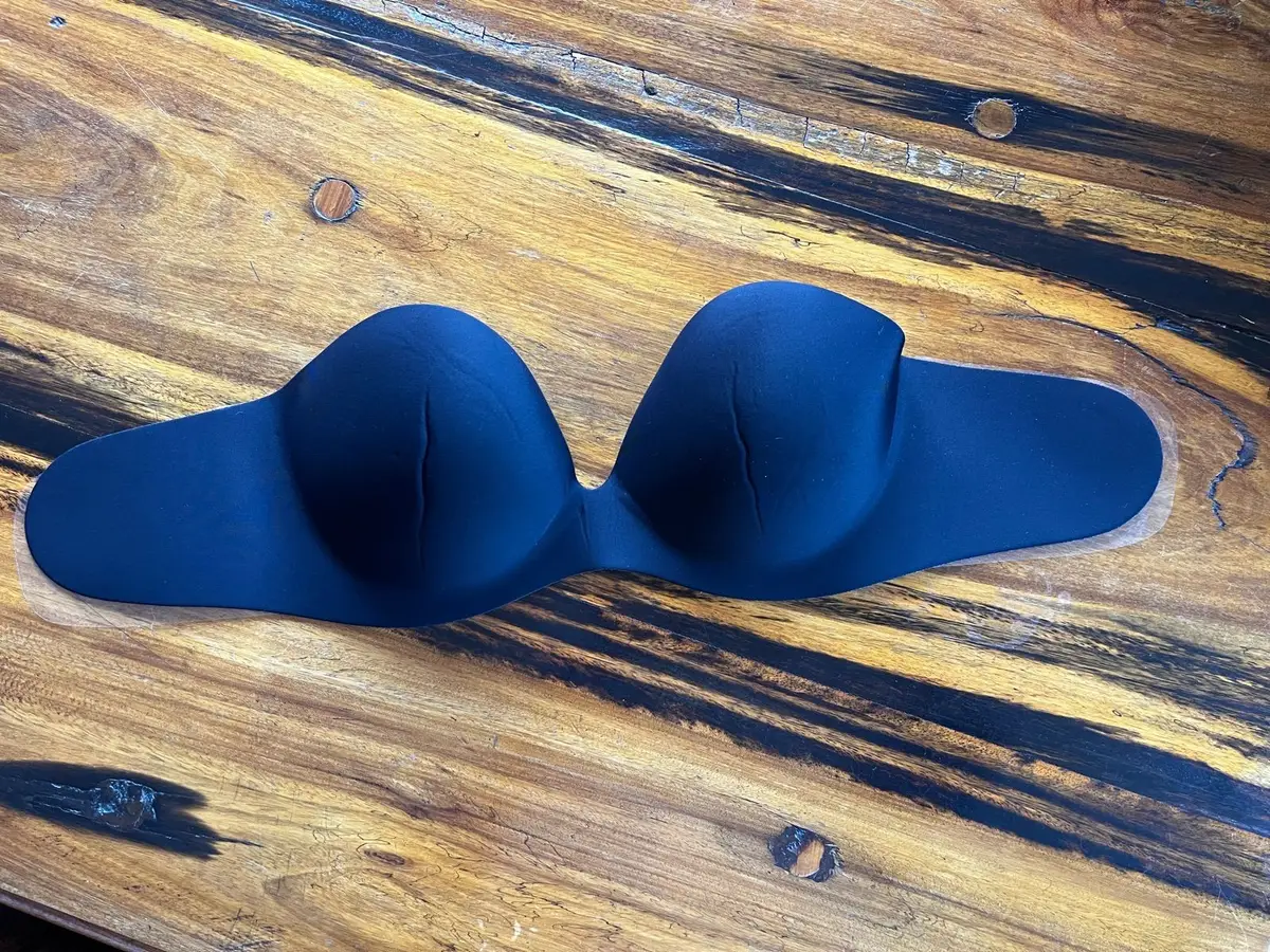 Shein Black Strapless Adhesive Bra Size M