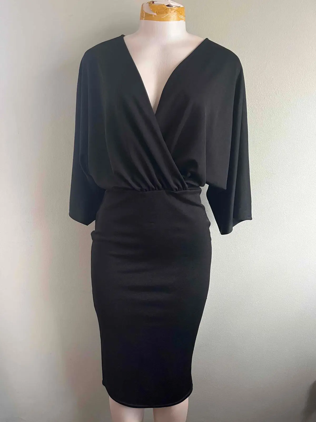 Pretty Little Thing Black V-Neck Wrap Top Size 12