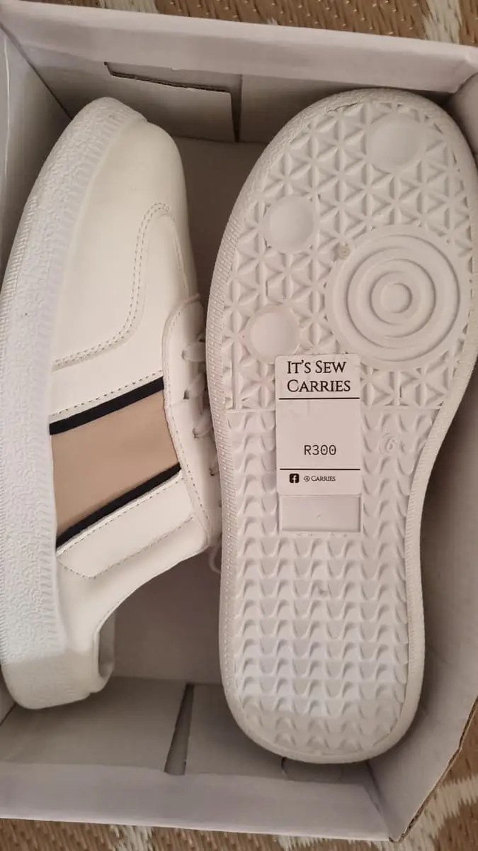 SFT ladies mule-style slip-on sneakers in crisp white with beige and black accent stripes