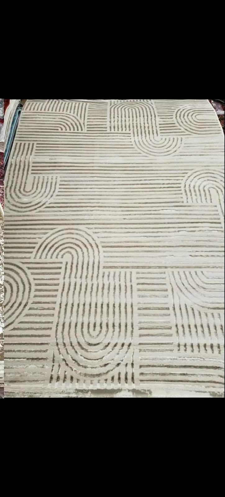 Geometric Pattern Rug 160x230