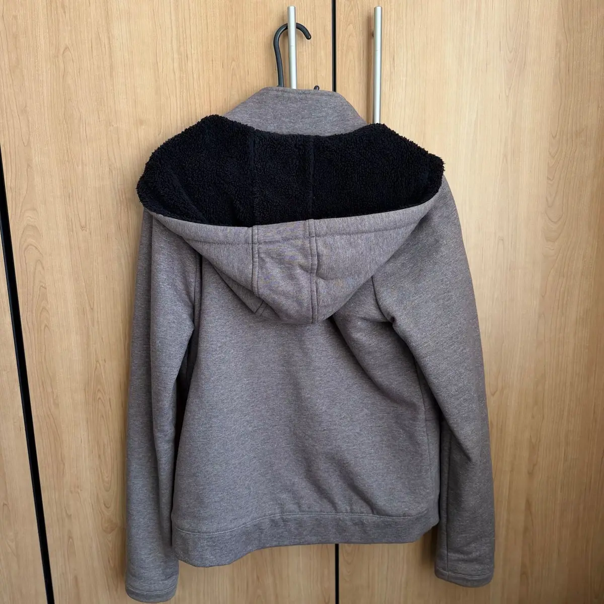 Hurley Grey Jacket with Black Fleece Lining Size S