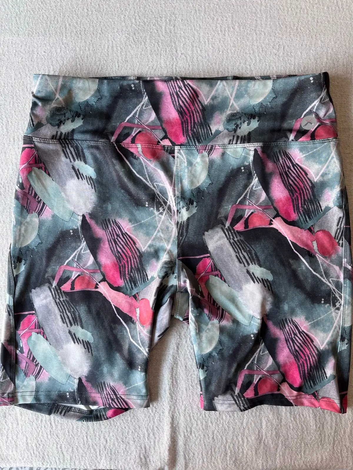 Maxed Activewear Print Crop Tights Size XXL
