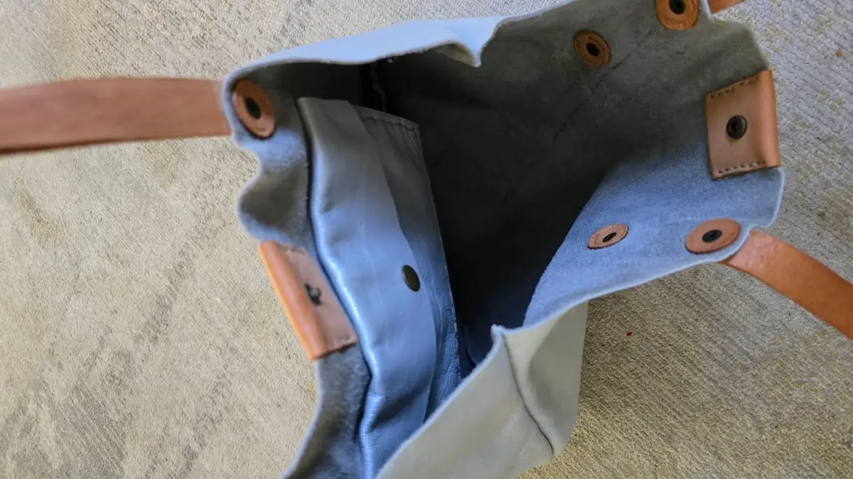 ILundi Silver Metallic Tote Bag