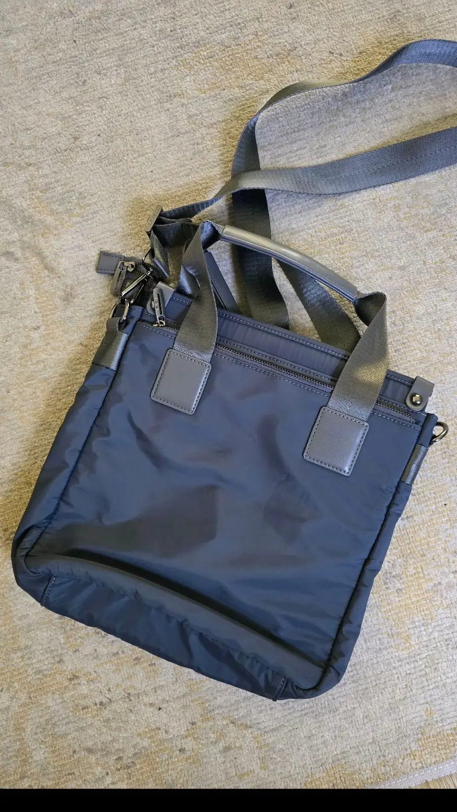 Leagel Grey Shoulder Bag