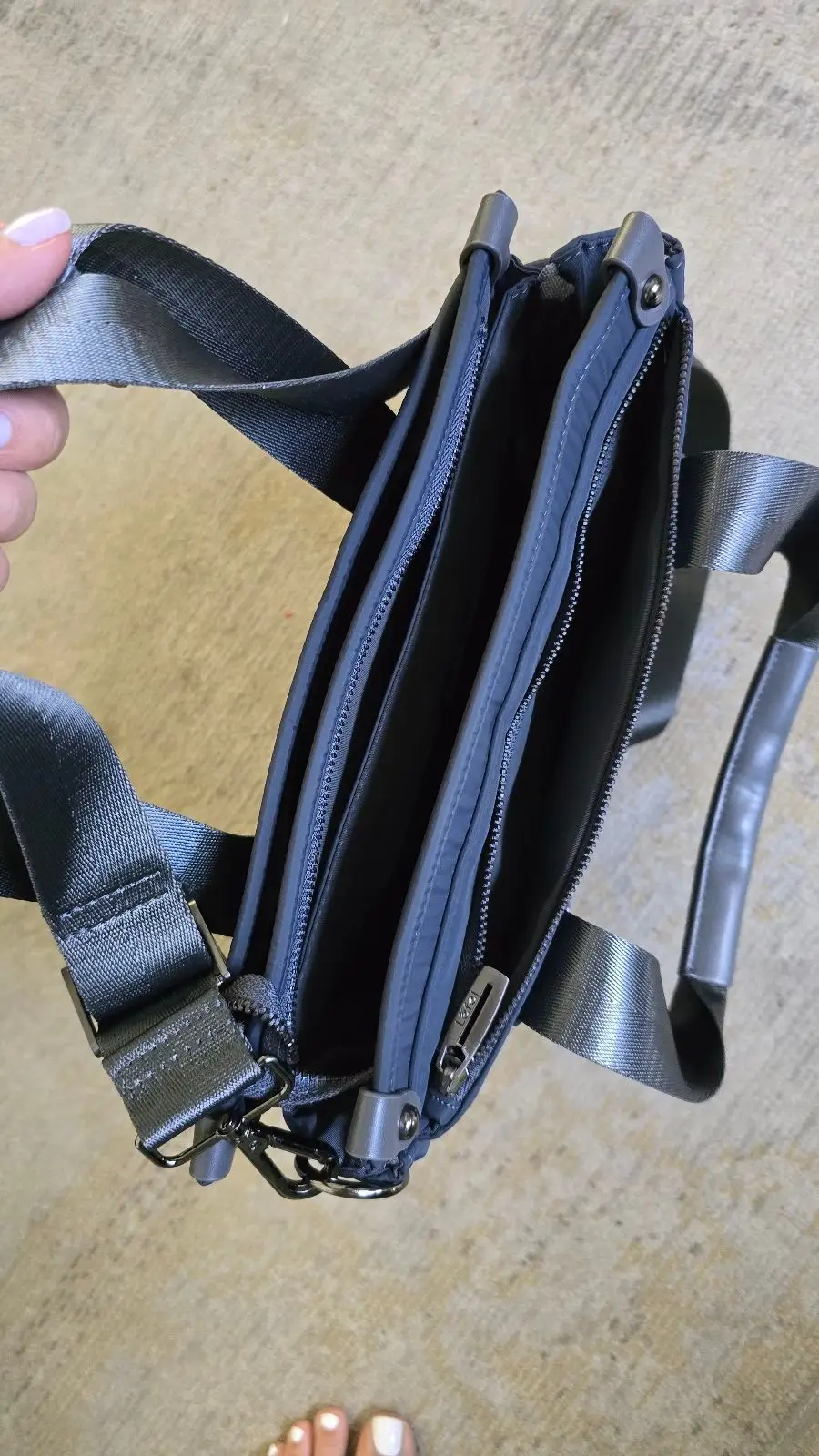 Leagel Grey Shoulder Bag