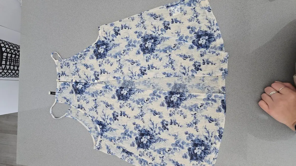 Blue and White Floral Sleeveless Top