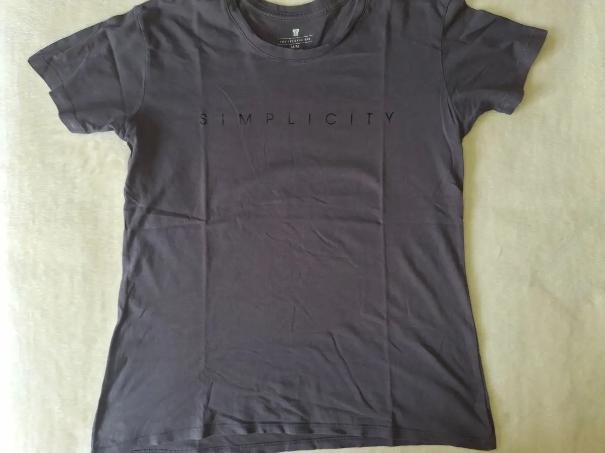 2-Pack Minimalist Graphic Tees